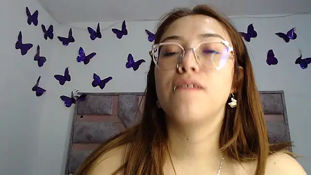 Anny Fox- online show from 03-28-26, 04:12