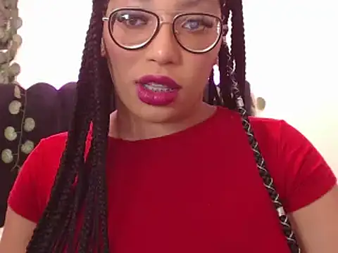 AmyBriiggs online show from 10-13-25, 03:39