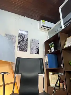 Samir bear online show from 04-25-26, 01:03