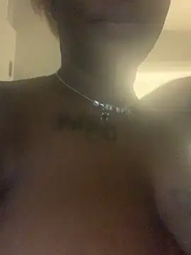 honeywetpussi online show from 12-28-24, 11:19