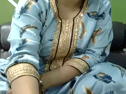 Housewife12 online show from 03-07-25, 04:11