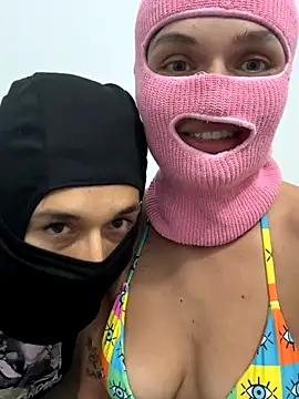 Nikki Hoee online show from 10-17-25, 05:59