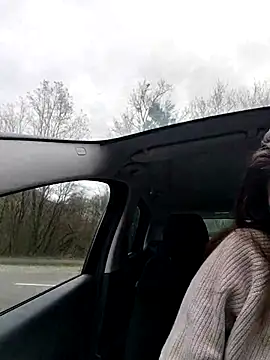 sansan2411 online show from 12-05-25, 02:36