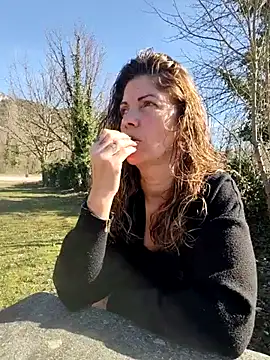 sansan2411 online show from 02-25-26, 01:21