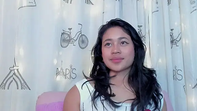 selena bi online show from 12-20-24, 10:05