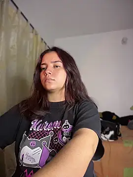 Ema kraus online show from 04-28-26, 01:37