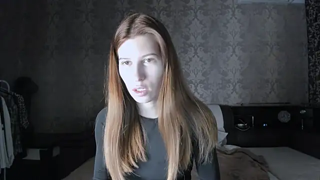 Agnes Allenn online show from 12-22-25, 09:17