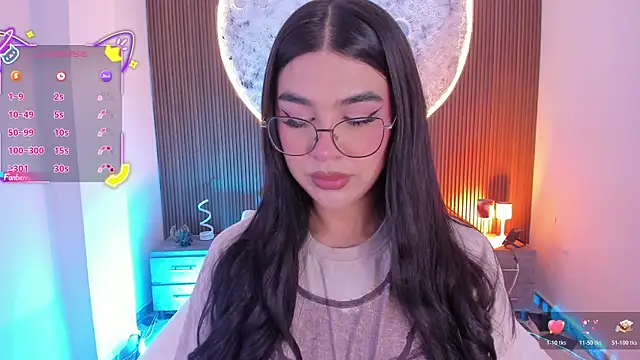 Snapshot of RoseCassie chatting on 07-04-26, 12:44 RoseCassie online show from 07-04-26, 12:44