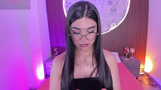 Snapshot of RoseCassie chatting on 07-22-26, 02:09 RoseCassie online show from 07-22-26, 02:09