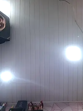 ppatriciarabello online show from 10-22-25, 03:34