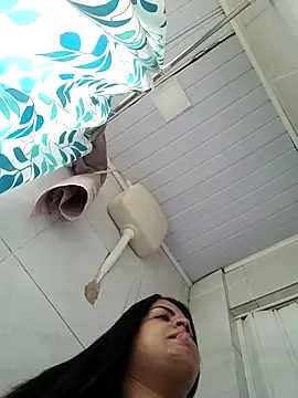 ppatriciarabello online show from 11-04-25, 02:16