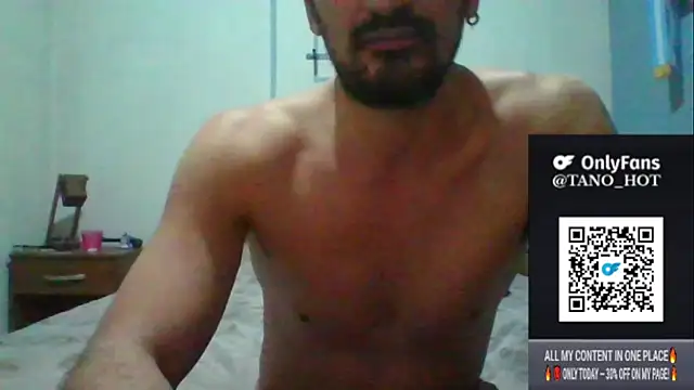 Snapshot of italianbighorse22 chatting on 10-14-25, 02:56 italianbighorse22 online show from 10-14-25, 02:56