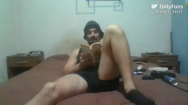 italianbighorse22 online show from 11-11-25, 05:07