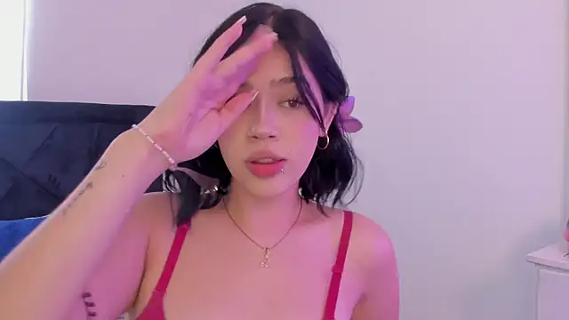 Lily Woodz online show from 12-15-25, 07:29