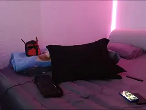 miia-liiam online show from 01-06-25, 03:31