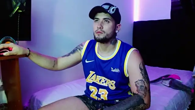 miia-liiam online show from 01-19-26, 04:49