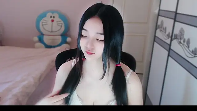 xiao-xiao-D online show from 11-22-25, 03:27