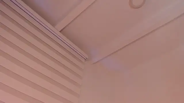 Alissonroses online show from 04-25-26, 12:24