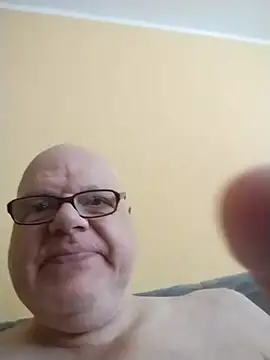 Snapshot of jk6t chatting on 07-03-26, 10:32 jk6t online show from 07-03-26, 10:32