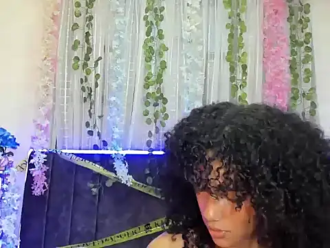 CintiaWalker online show from 10-20-25, 12:27