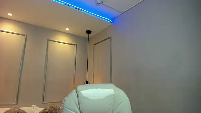 PerlaPreciosa online show from 11-03-25, 12:39