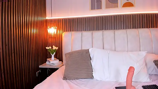 PerlaPreciosa online show from 04-11-26, 07:45