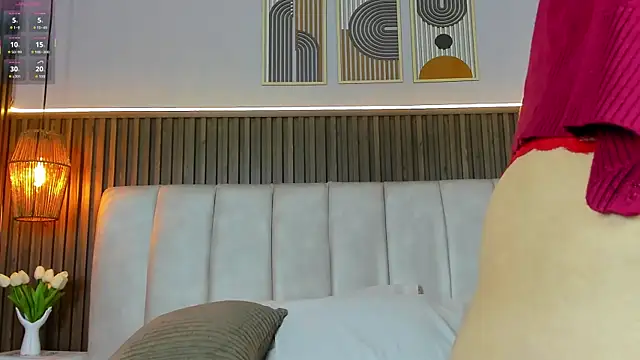 PerlaPreciosa online show from 04-19-26, 04:01