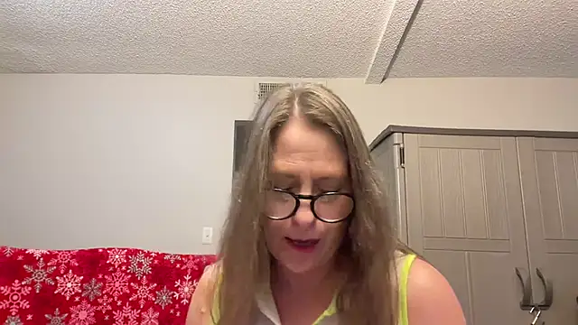 Snapshot of Keywest_Kate chatting on 01-03-25, 09:47 Keywest Kate online show from 01-03-25, 09:47