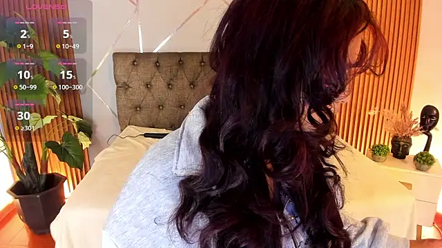 charlottee white online show from 01-06-26, 09:29