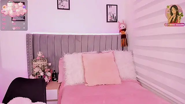 vanesa moon   online show from 12-02-25, 12:05