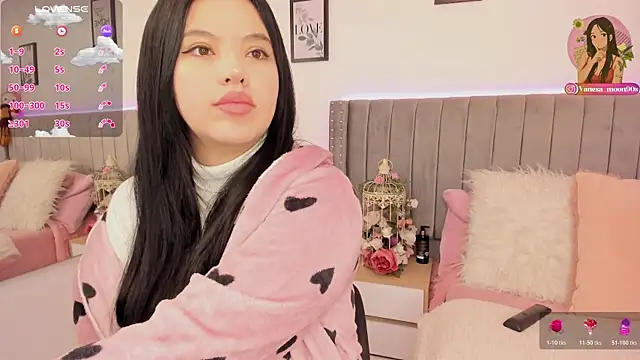 vanesa moon   online show from 04-24-26, 12:46