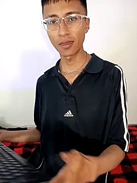 codysmith online show from 02-20-25, 01:40