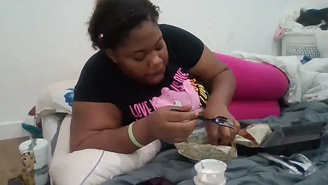 Snapshot of Kbaby337 chatting on 11-27-25, 03:52 Kbaby337 online show from 11-27-25, 03:52