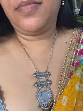 FlatVincy4 online show from 10-25-25, 04:09