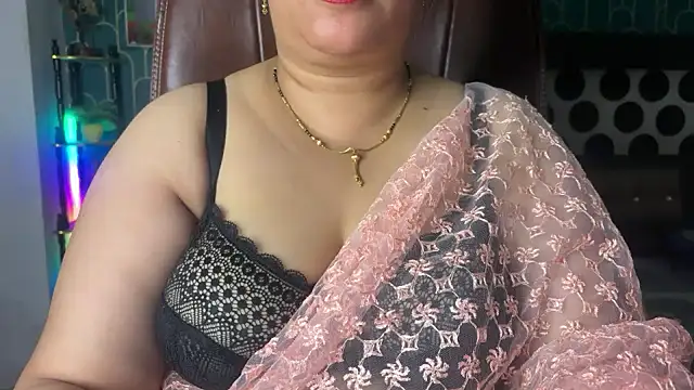 FlatVincy4 online show from 02-23-26, 03:31