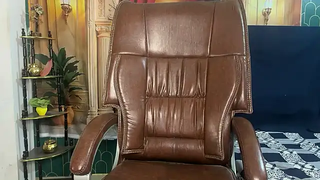 FlatVincy4 online show from 04-24-26, 07:33