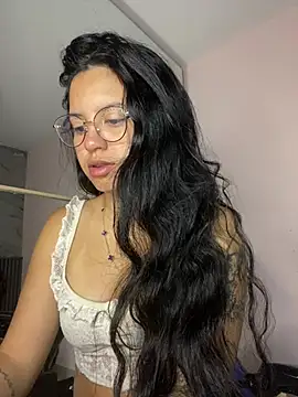 Rosita forever  online show from 02-23-26, 02:25