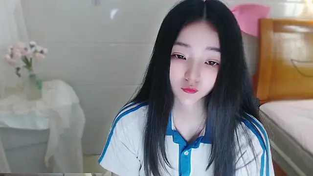 qiqi--- online show from 04-25-26, 05:21