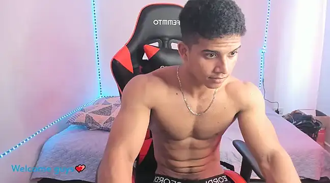 Snapshot of oliver_thompsson7 chatting on 12-19-24, 04:57 oliver thompsson7 online show from 12-19-24, 04:57