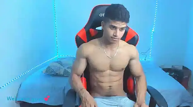 Snapshot of oliver_thompsson7 chatting on 12-28-24, 12:57 oliver thompsson7 online show from 12-28-24, 12:57