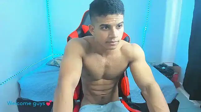 Snapshot of oliver_thompsson7 chatting on 02-08-25, 07:49 oliver thompsson7 online show from 02-08-25, 07:49