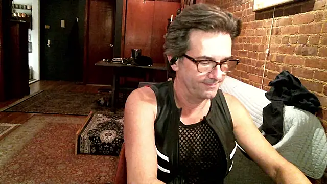 Johnny Bottoms online show from 11-14-25, 11:46