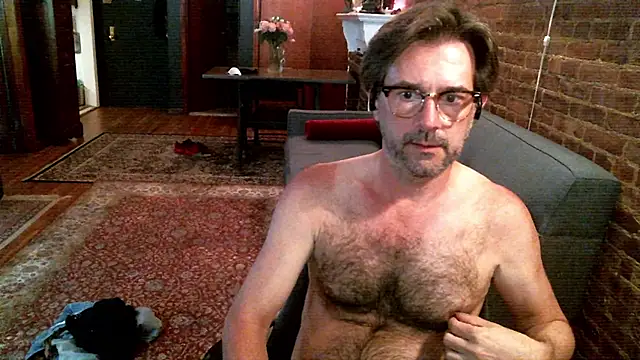 Johnny Bottoms online show from 05-18-26, 09:20