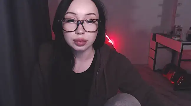 Snapshot of MoranaMissGod chatting on 01-06-25, 04:55 MoranaMissGod online show from 01-06-25, 04:55