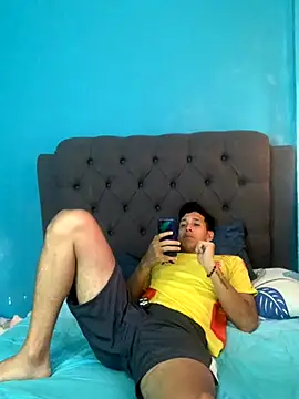 judesmith95 online show from 09-10-25, 03:45