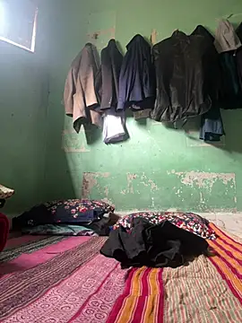 GildanK18 online show from 01-13-26, 06:08