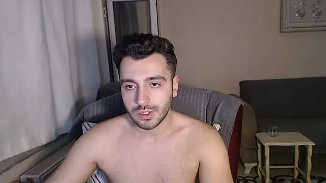 handsomeee04 online show from 11-09-25, 04:38