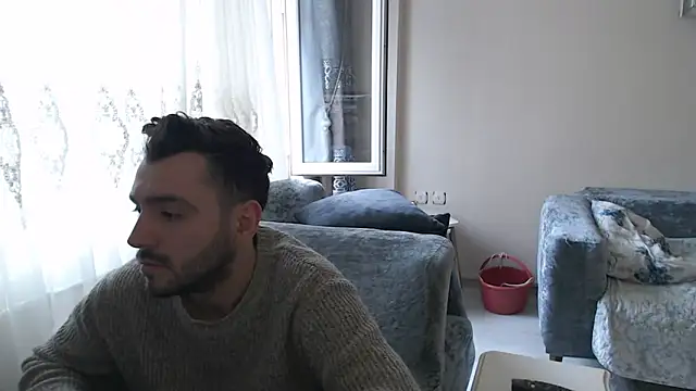 handsomeee04 online show from 04-30-26, 02:12