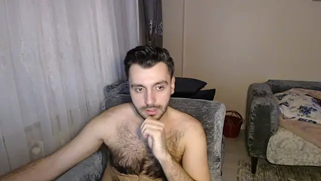 handsomeee04 online show from 04-30-26, 10:58