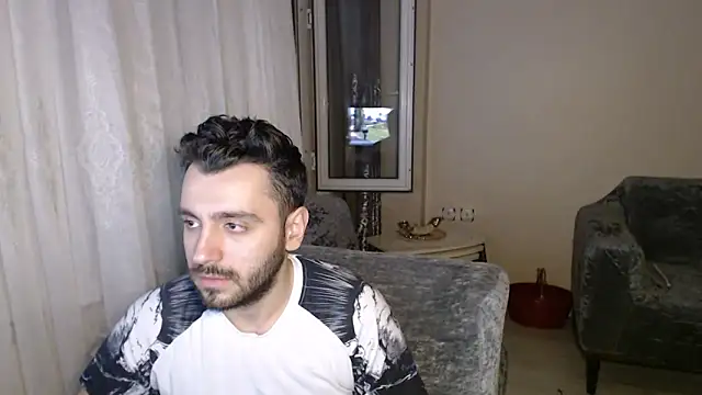 handsomeee04 online show from 05-09-26, 10:04